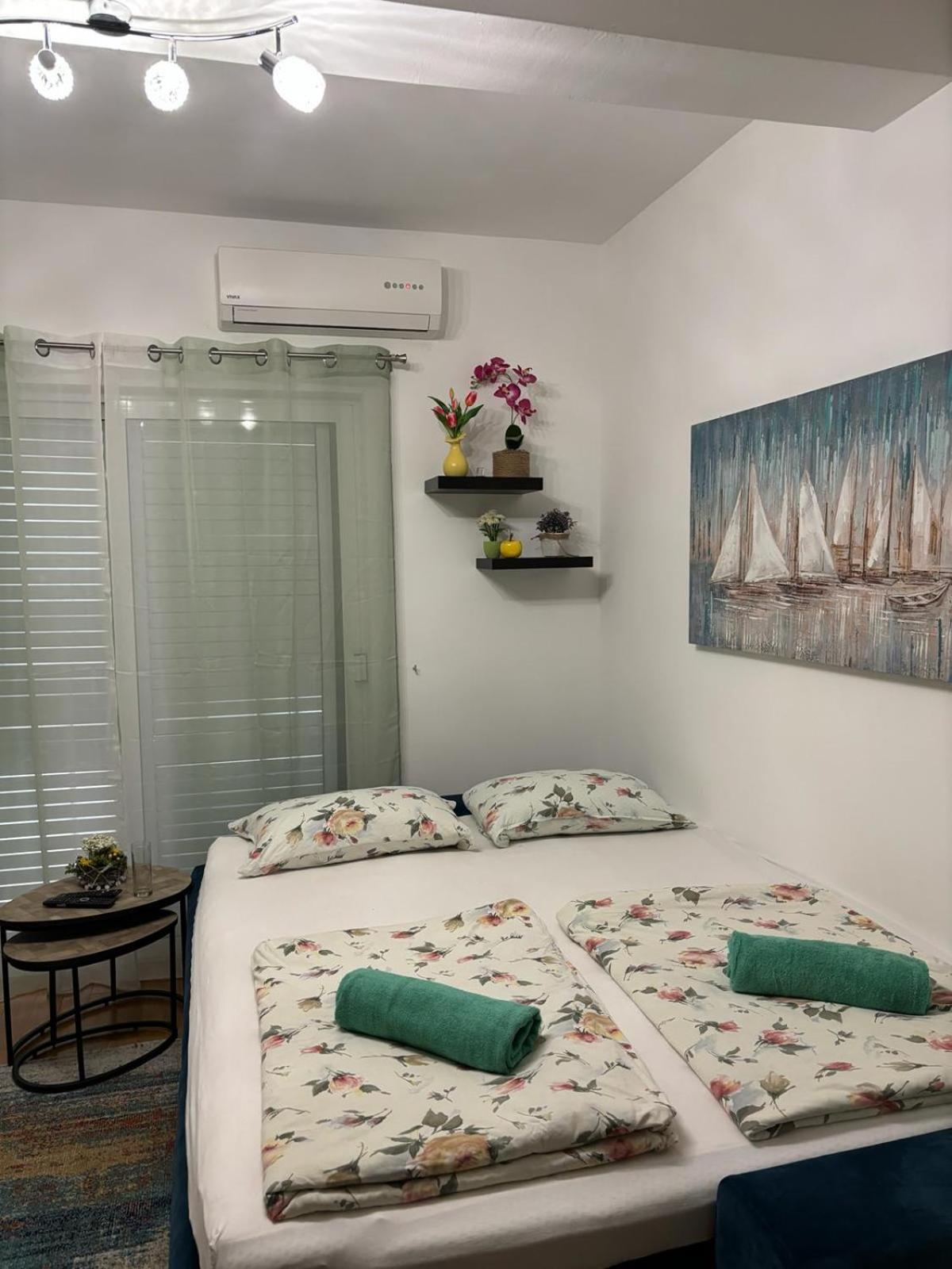 Apartment Eny Baška Voda Quarto foto